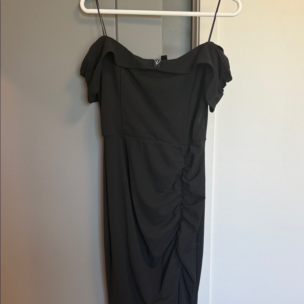 NWT Windsor Black Off the Shoulder Dress
